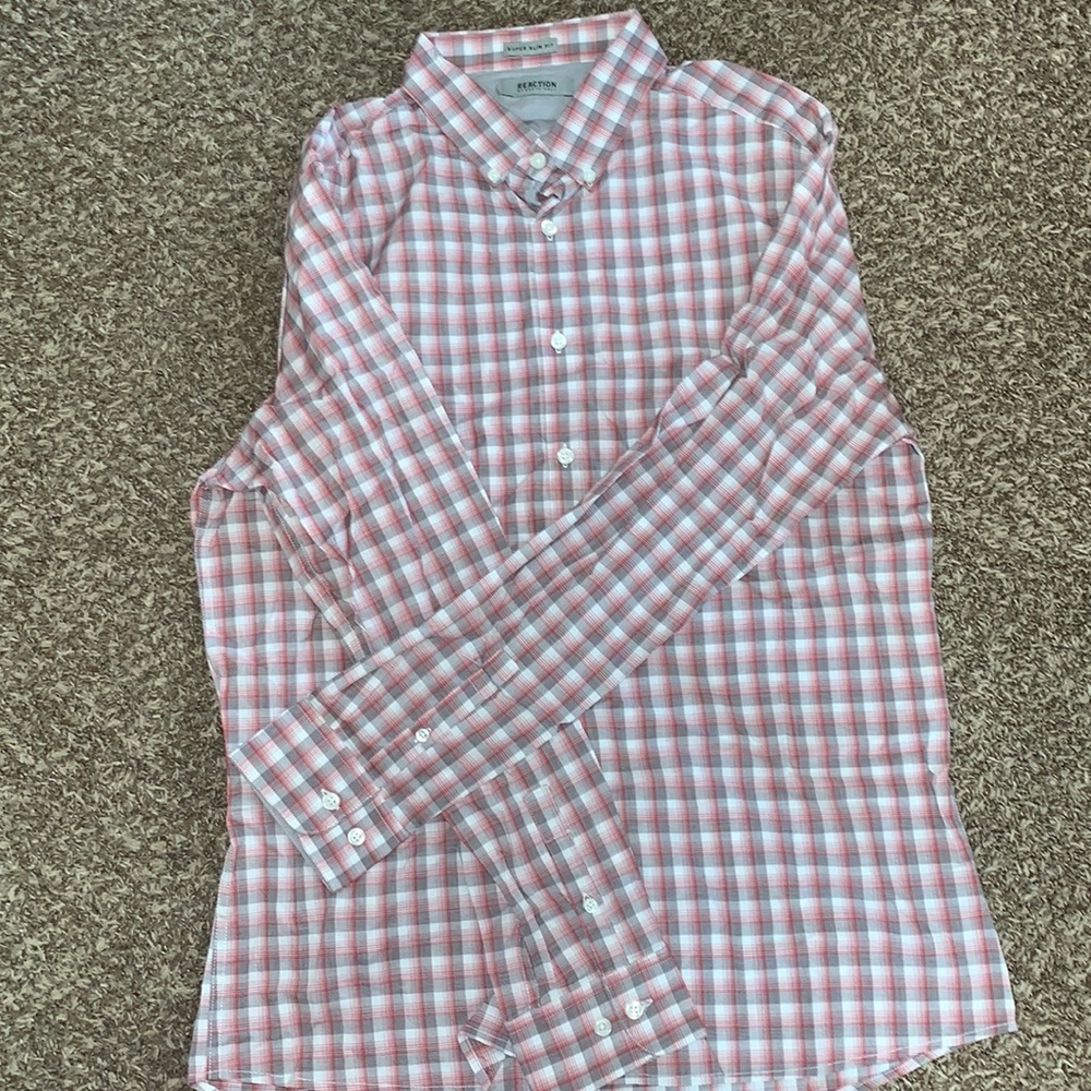 Button down - Picture 4 of 4